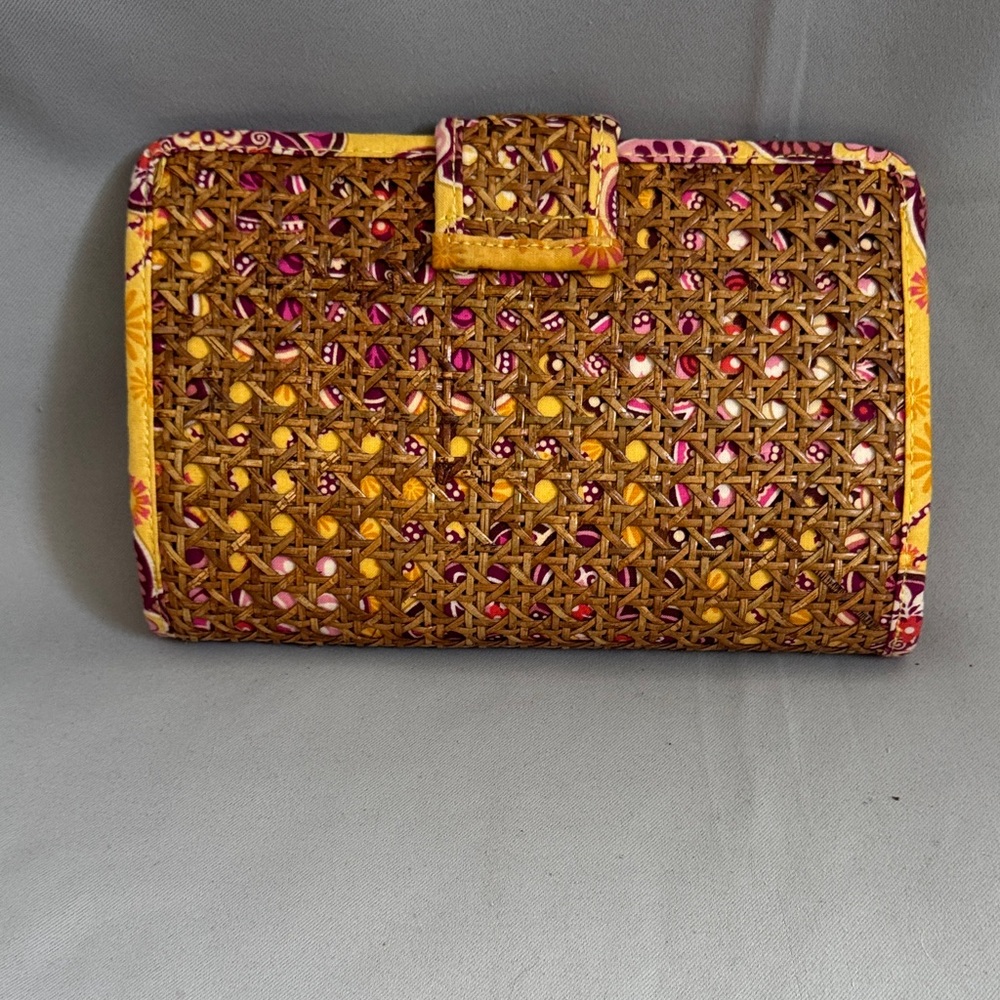 NWOT Vera Bradley Bali Resort Woven Clutch - Rattan & Coconut Button - Picture 4 of 5
